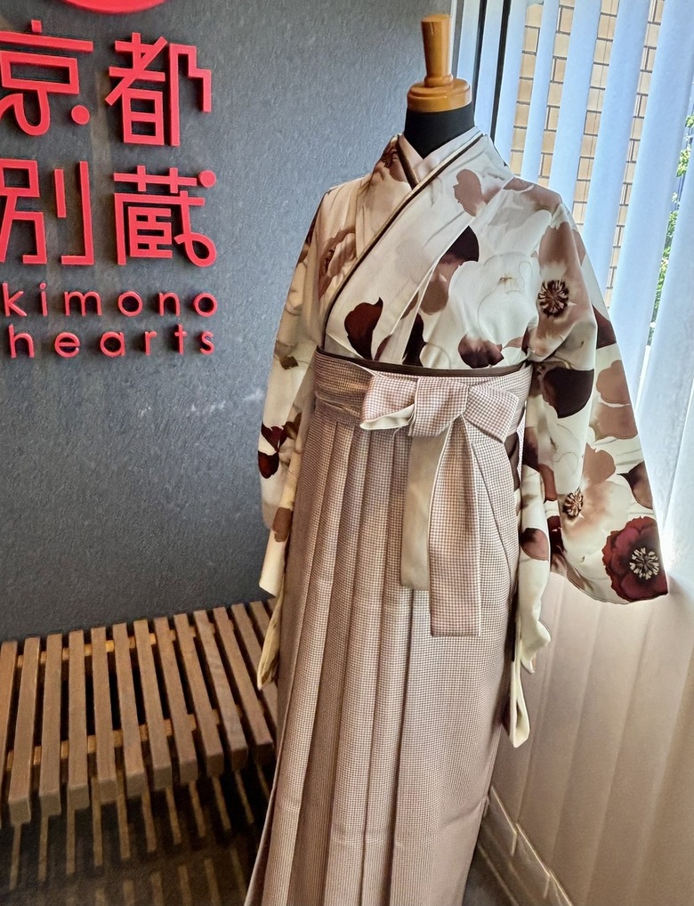 くすみカラー　卒業式　袴　レンタル　京都五条別蔵